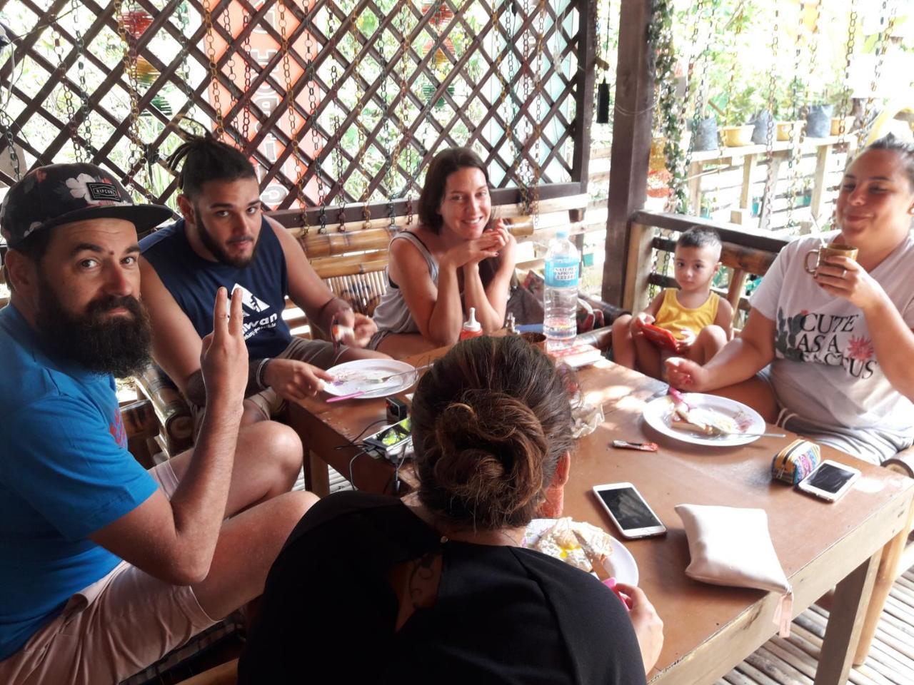 Backpackers Inn Gardenview Inn El Nido Bagian luar foto